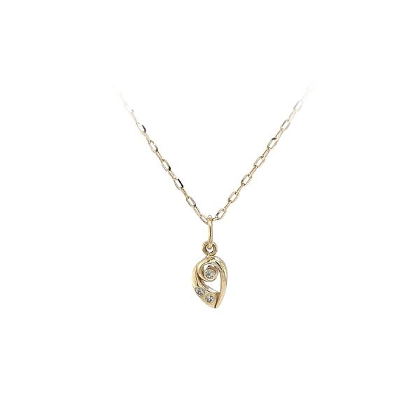 Gold Pendant with Zircons