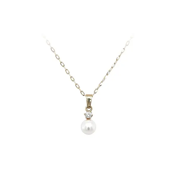 Gold Pendant with Pearl