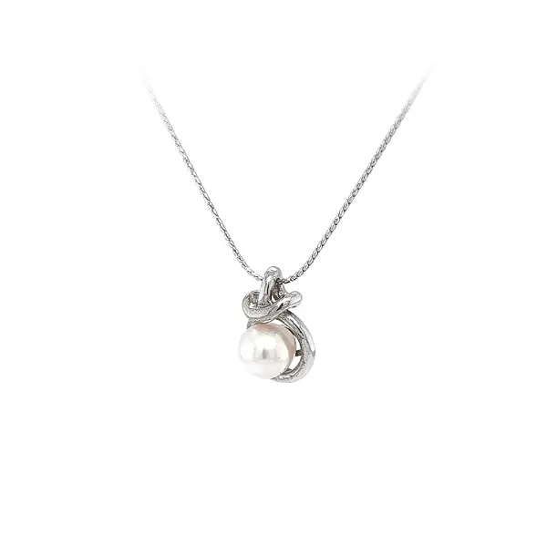 Luxury Pendant with Pearl - The Beauty of White Gold and Pure Elegance