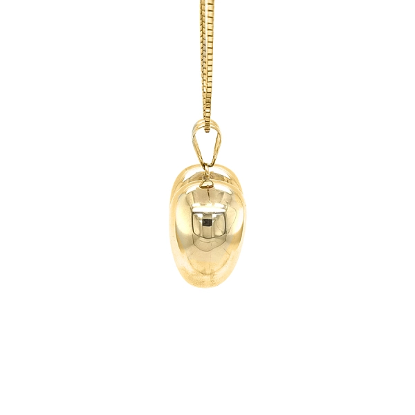 Exclusive Gold Pendant in the Shape of a Heart