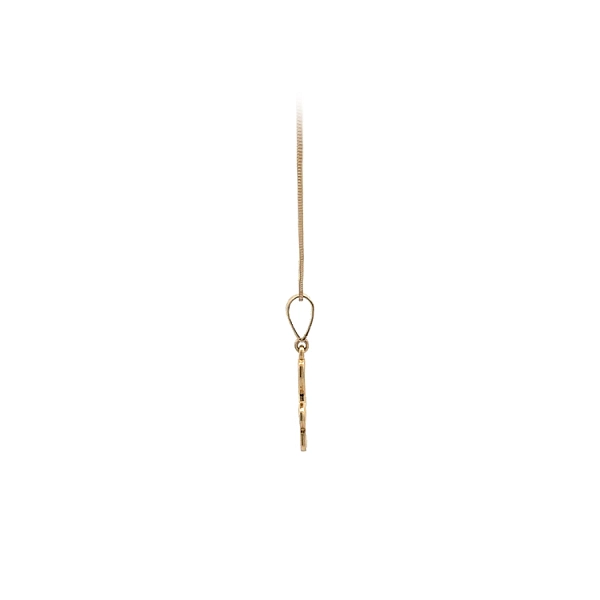 Gold Pendant Note