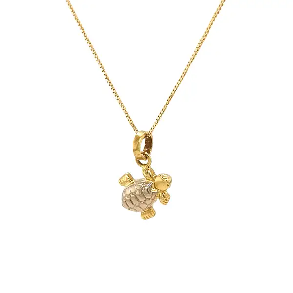 Exclusive Gold Pendant in the Shape of a Turtle