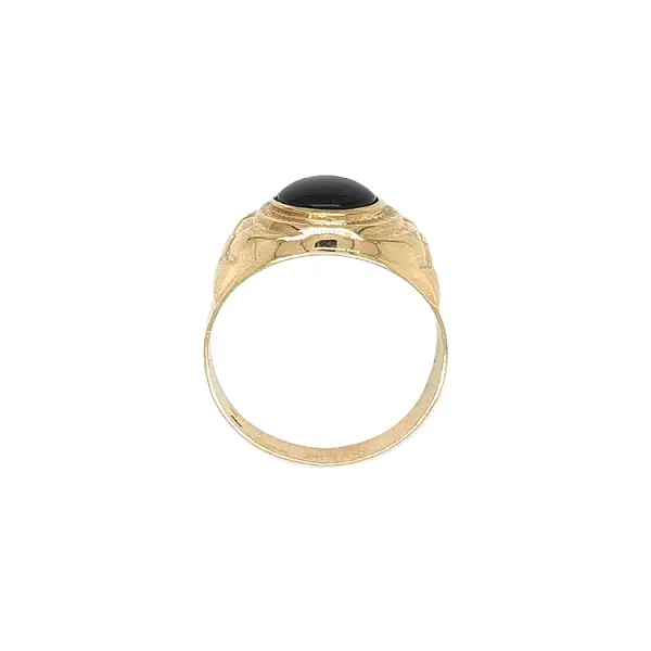 Gold Ring with Onyx