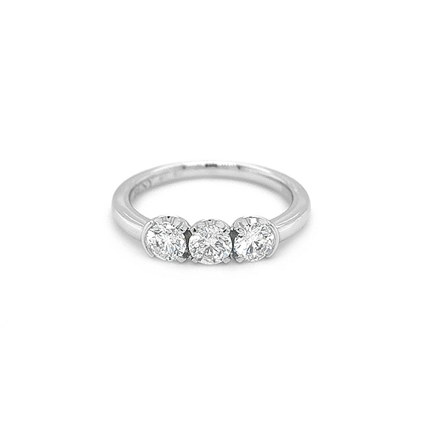 Gold Ring with Diamonds