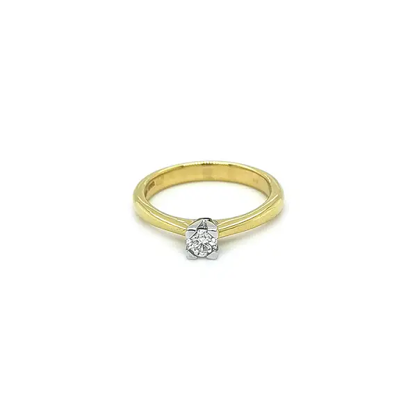 Gold Engagement Ring with Diamond