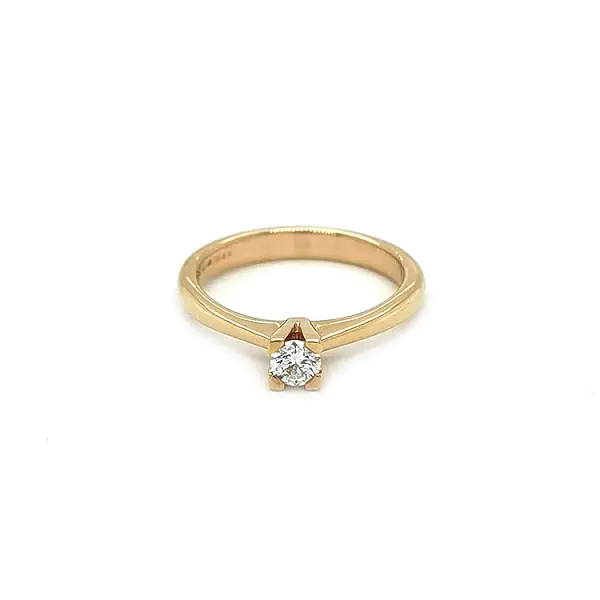 Gold Engagement Ring with Diamond