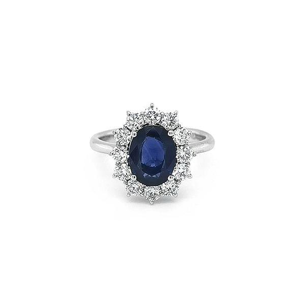Gold Ring with Sapphire and Diamonds