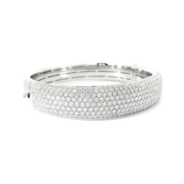 Gold Bracelet with Diamonds