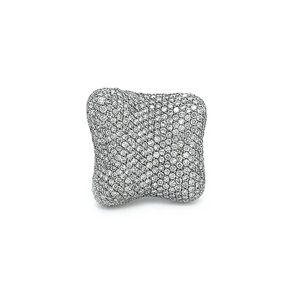 Gold Ring with Diamonds