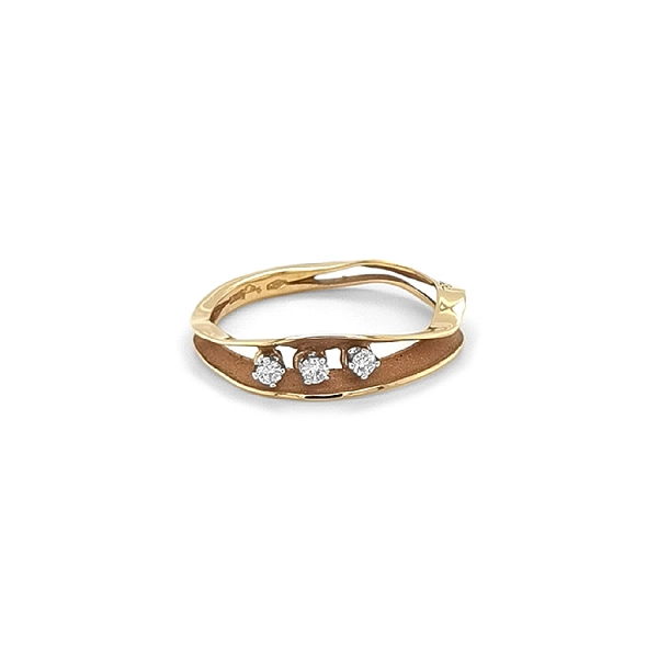 Gold Ring with Diamonds