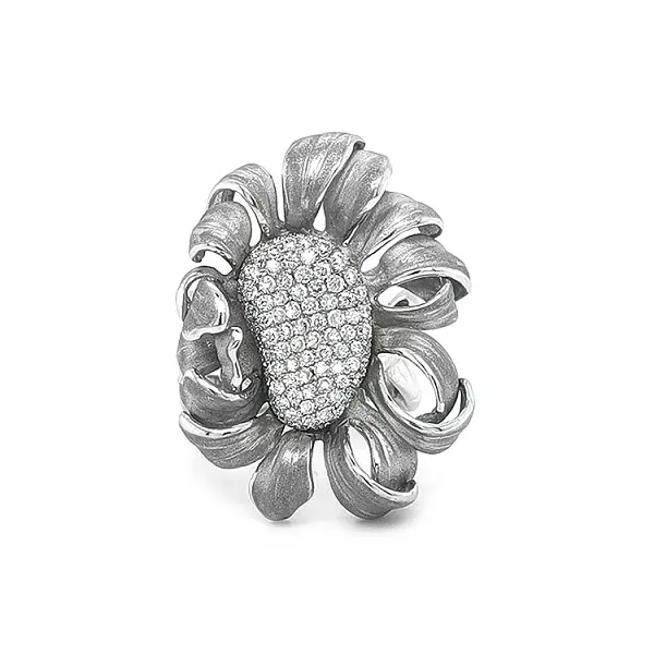 Gold Ring with Diamonds