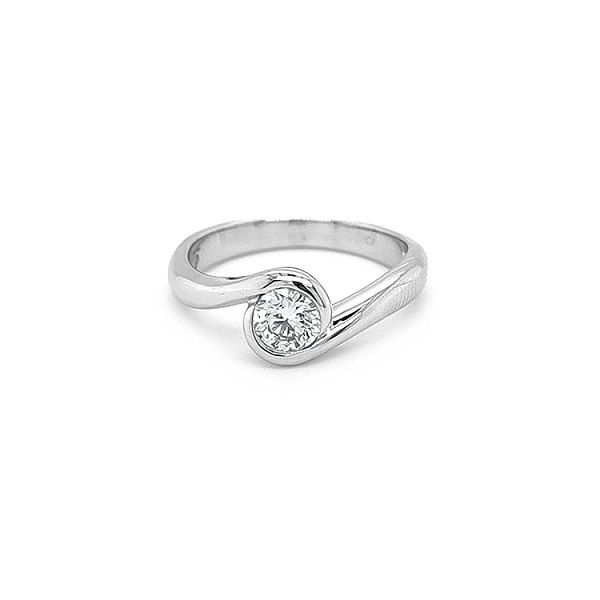 Gold Ring with Diamond