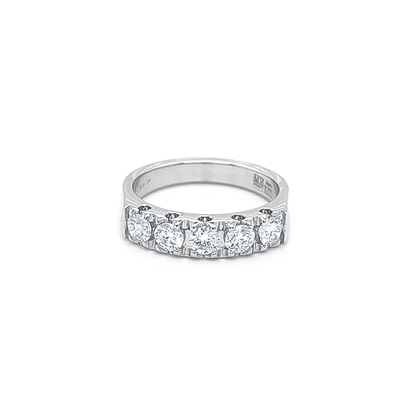 Gold Rings with Diamonds