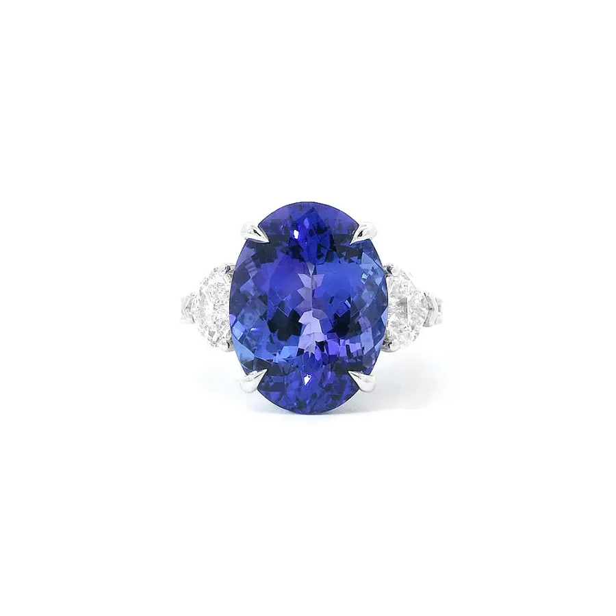 White Gold Ring with Tanzanite and Diamonds in Heart Shape