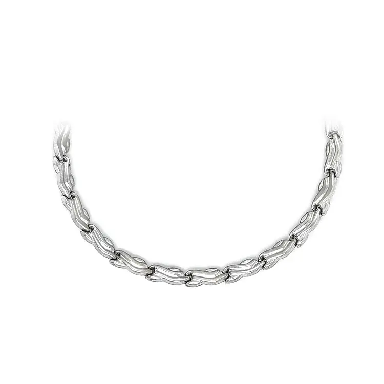 Women’s white gold necklace