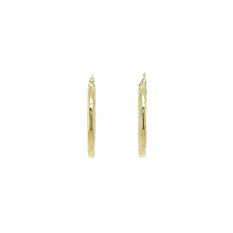 Elegant gold hoop earrings