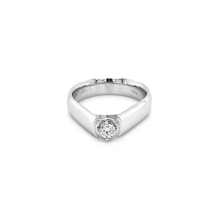 Gold Engagement Ring with Diamond