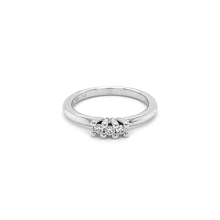 Gold Ring with Diamonds