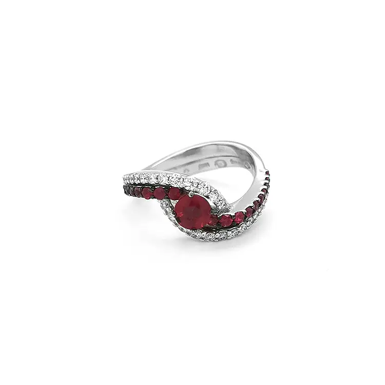 Gold Ring with Rubies and Diamonds