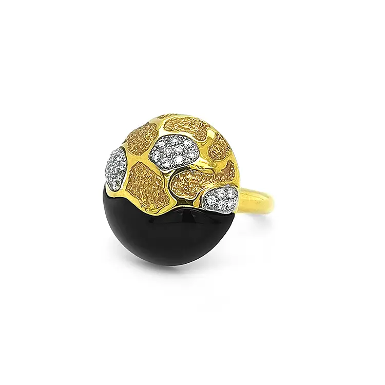 Gold Ring with Onyx and Diamonds
