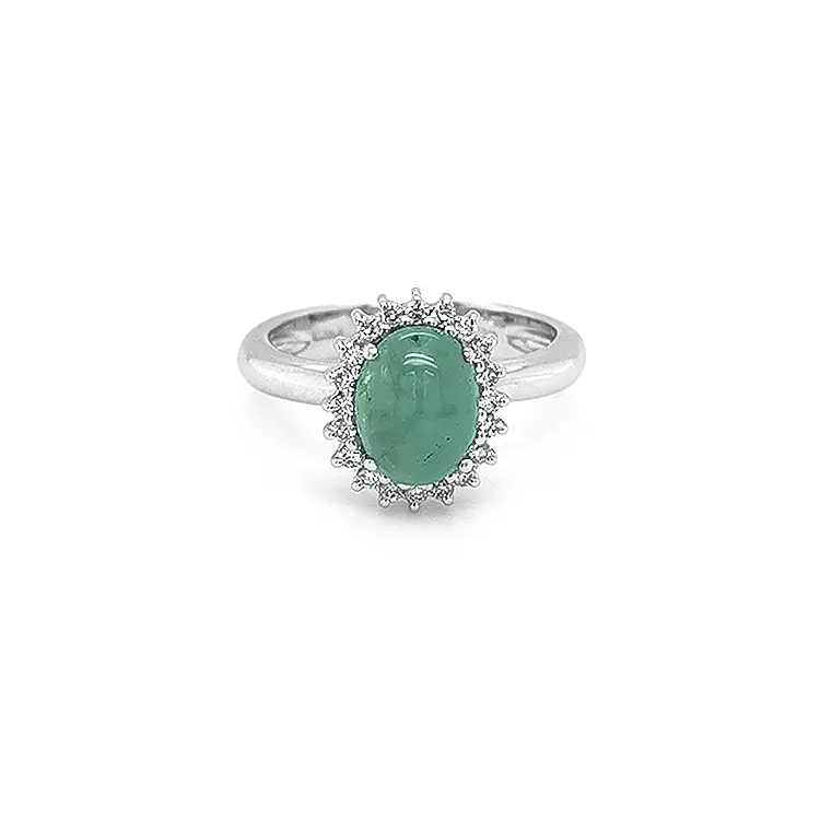 Gold Ring with Emerald and Diamonds
