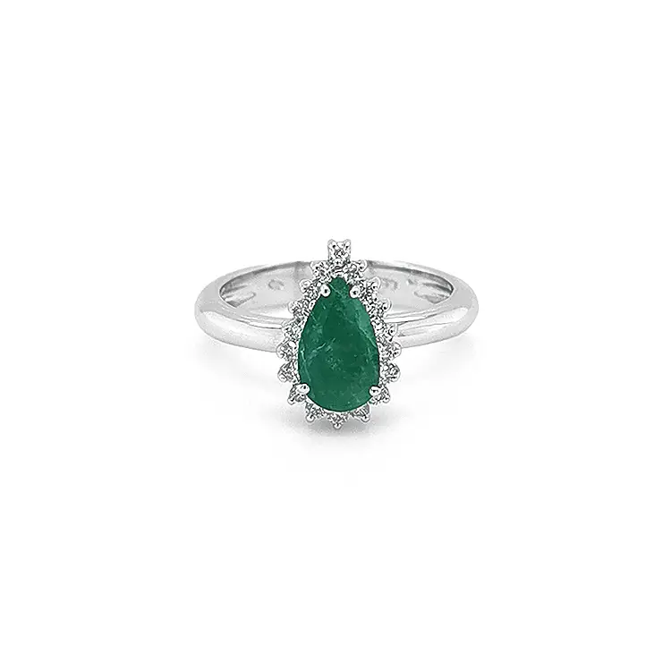 Gold Ring with Emerald and Diamonds