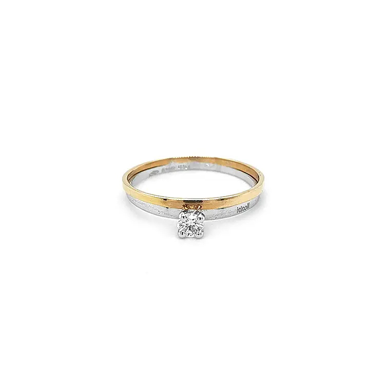 Gold Ring with Diamond