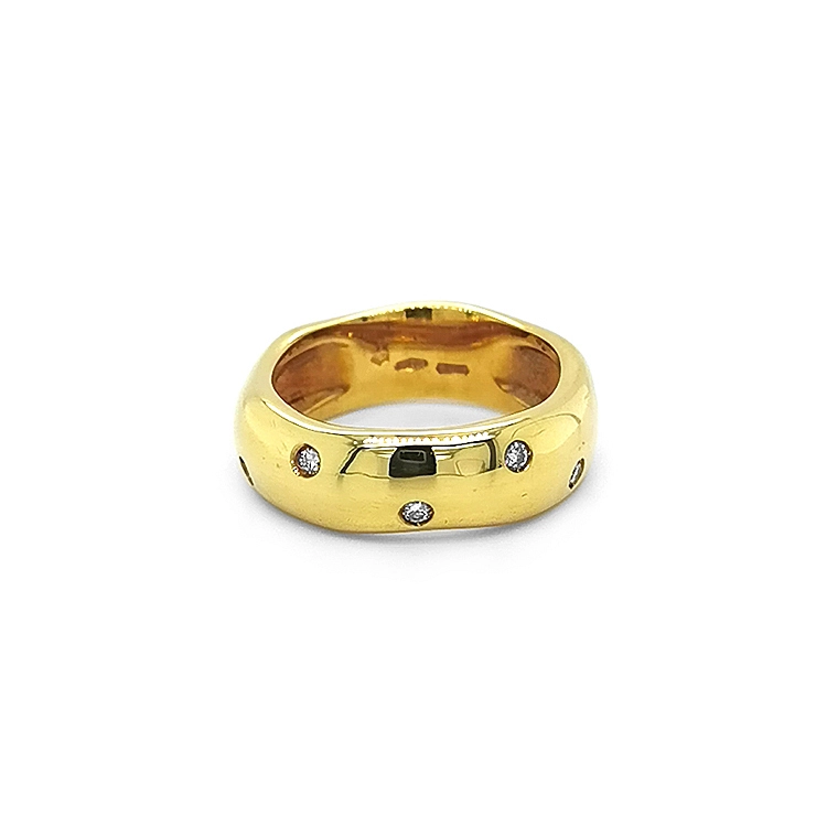 Gold Ring with Diamatny