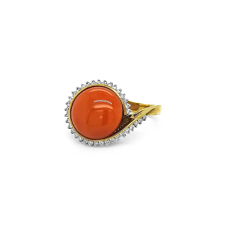 Gold Ring with Coral and Diamonds