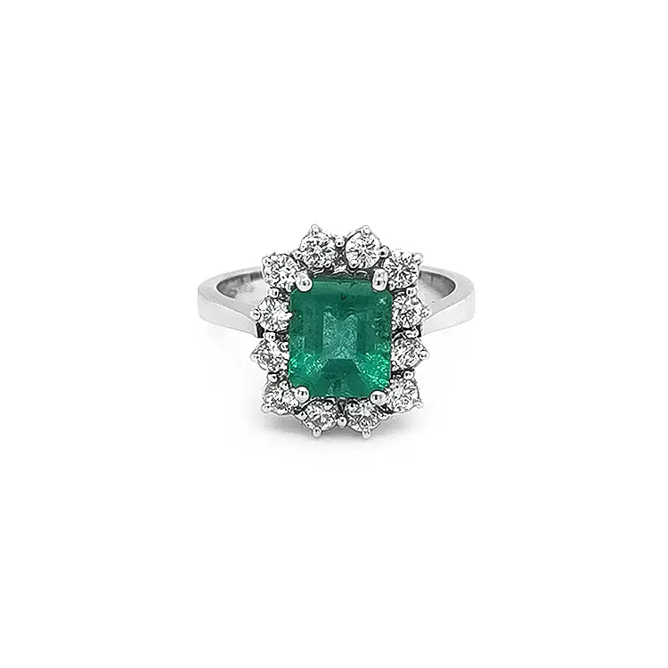 Gold Ring with Emerald and Diamonds