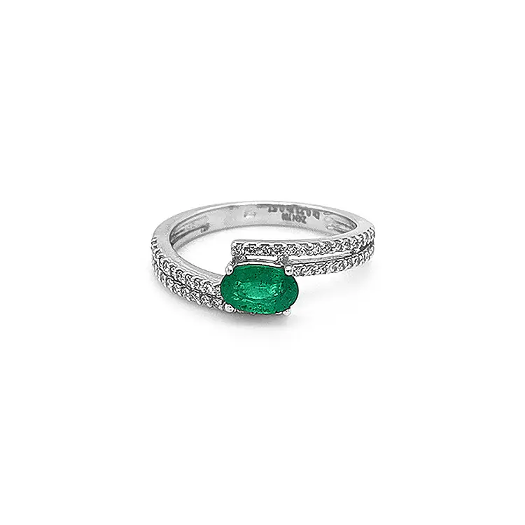 Gold Ring with Emeralds and Diamonds