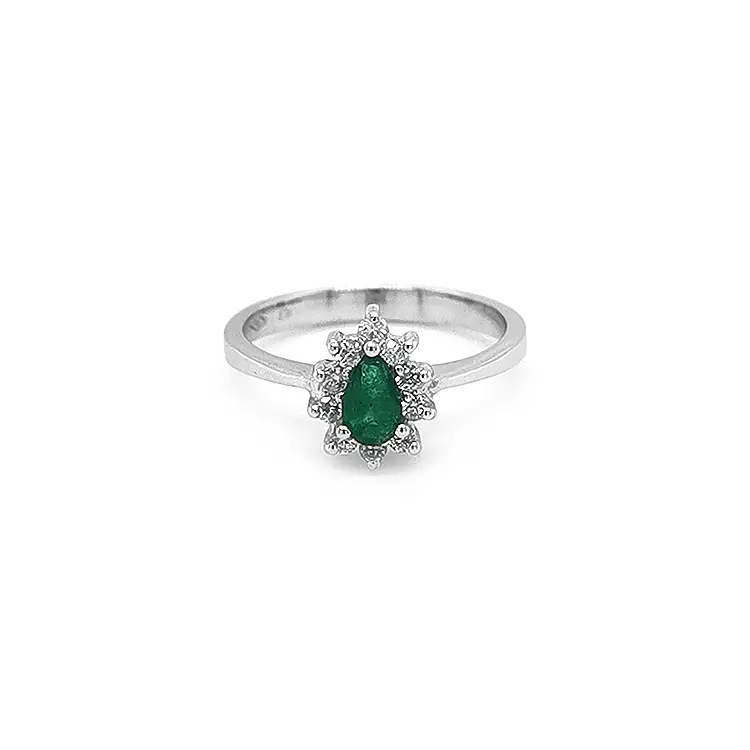 Gold Ring with Emerald and Diamonds
