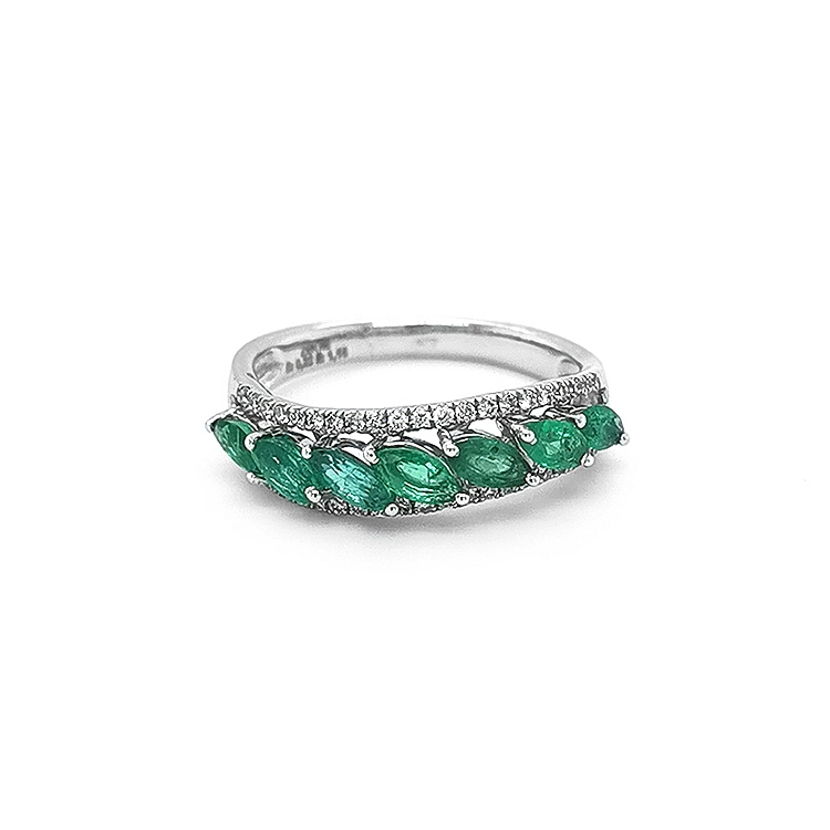 Gold Ring with Emeralds and Diamonds