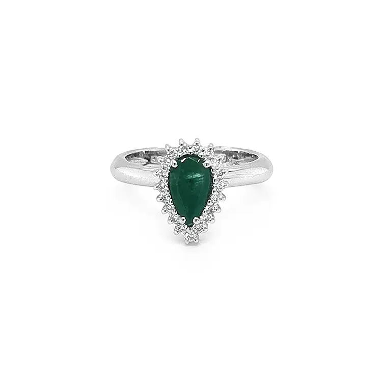 Gold Ring with Emerald and Diamonds