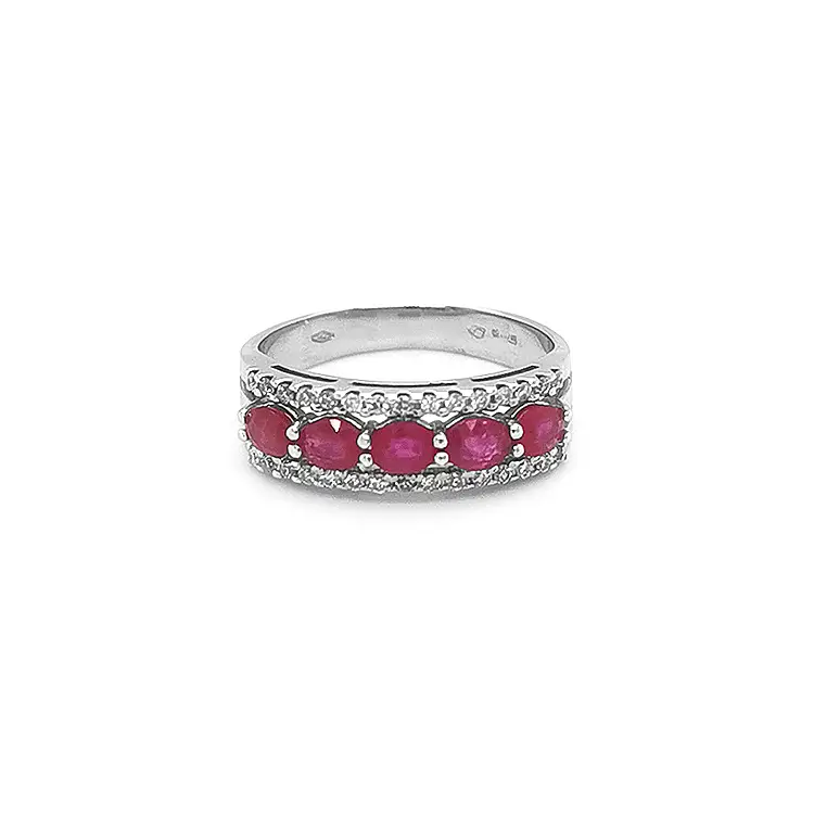 Gold Ring with Rubies and Diamonds