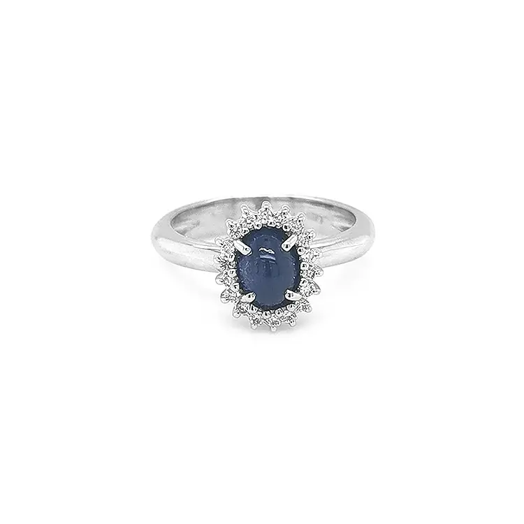 Gold Ring with Sapphire and Diamonds