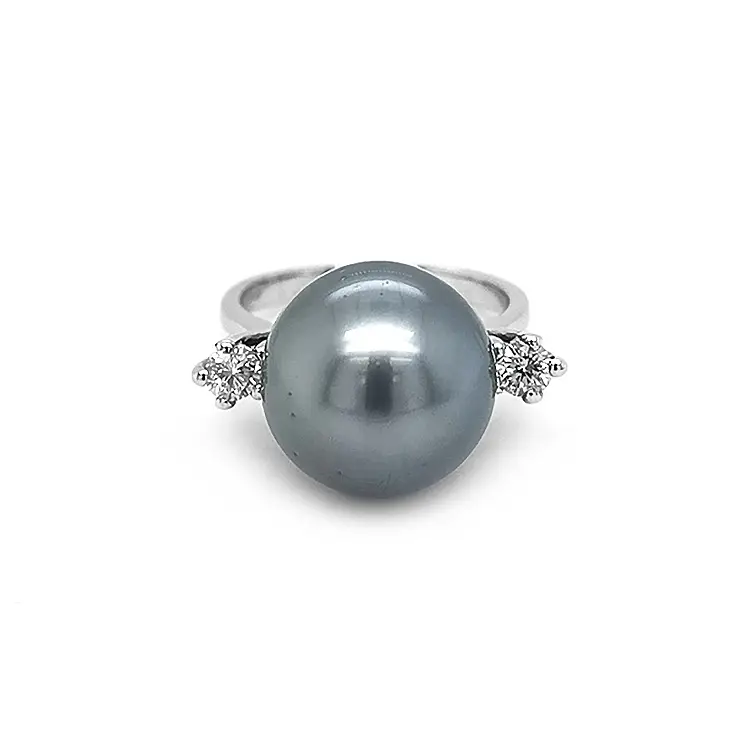 Gold Ring with Natural Pearl