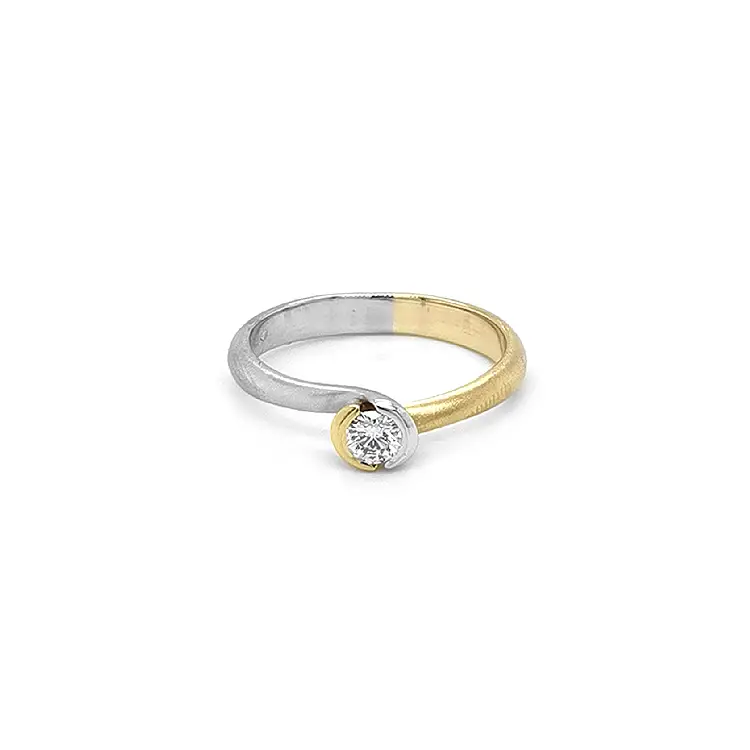 Gold Engagement Ring with Diamond