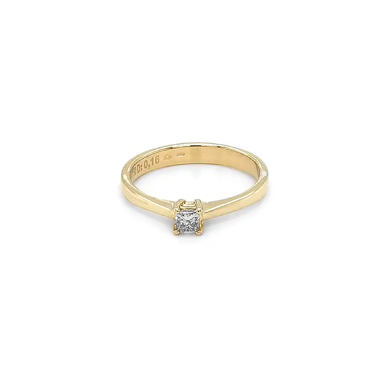 Gold Engagement Ring with Diamond