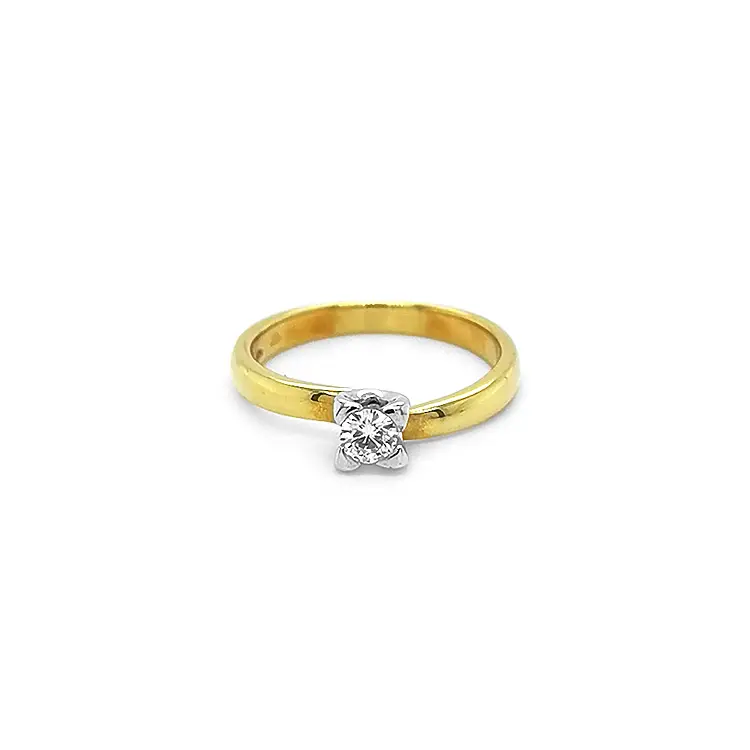 Gold Engagement Ring with Diamond