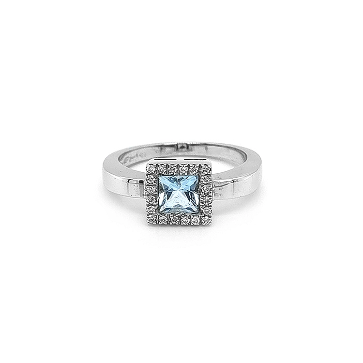 Gold Ring with Blue Topaz and Diamonds