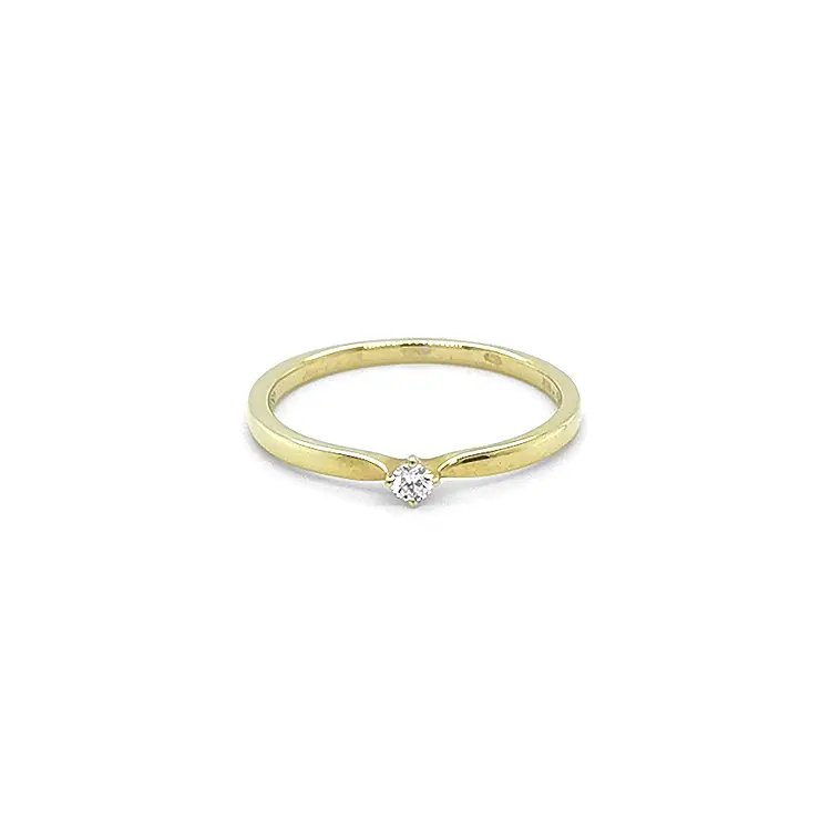 Gold Ring with Diamond