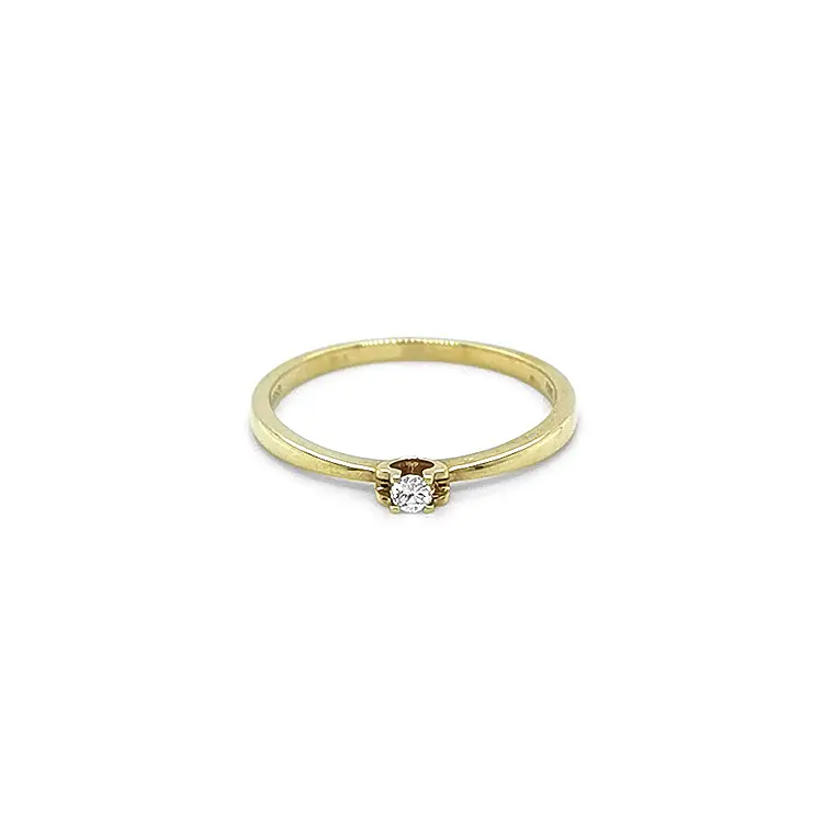 Gold Engagement Ring with Diamond