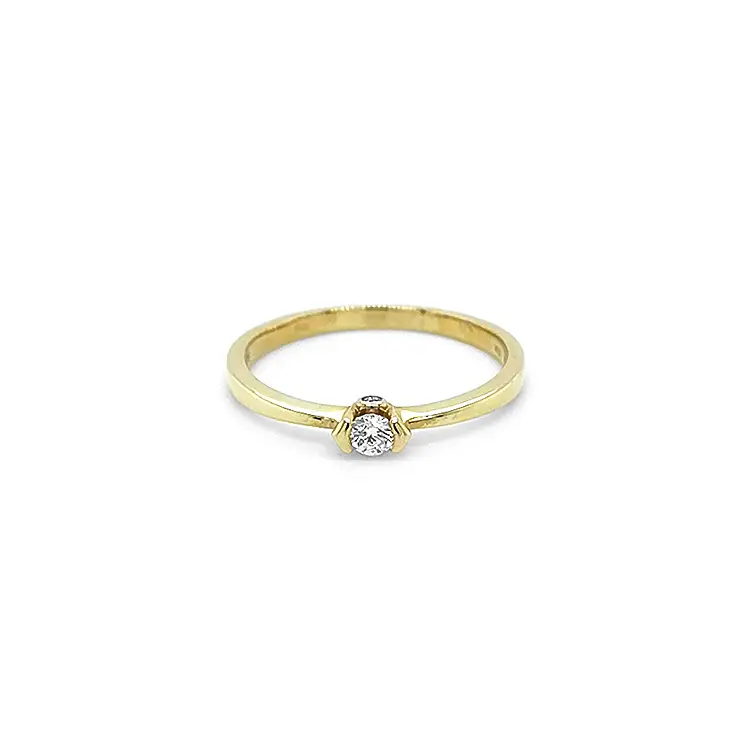 Gold Engagement Ring with Diamond