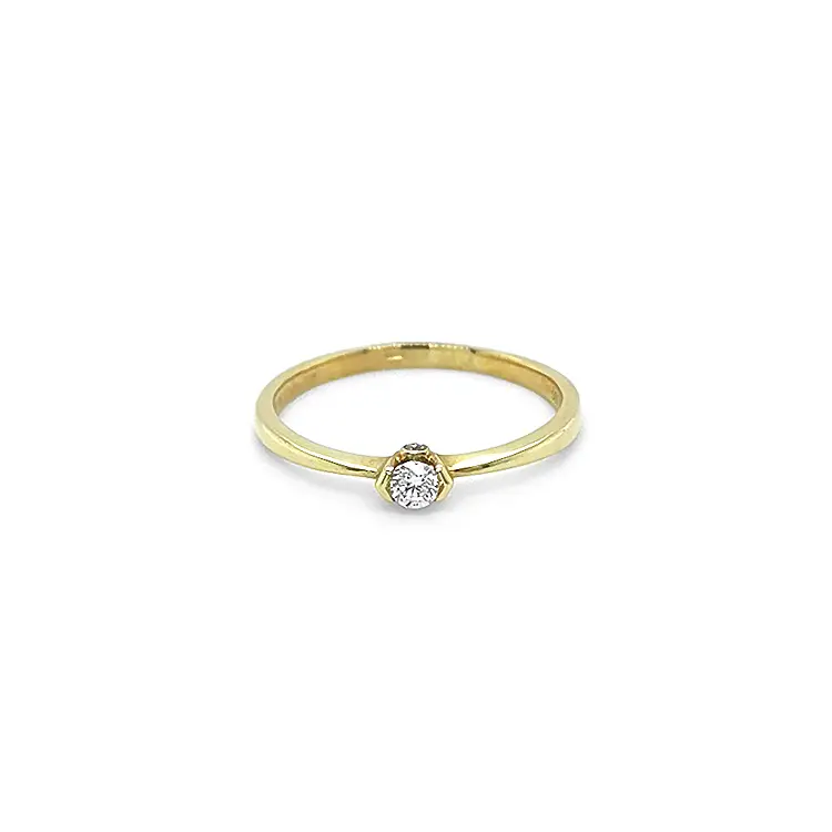 Gold Engagement Ring with Diamond
