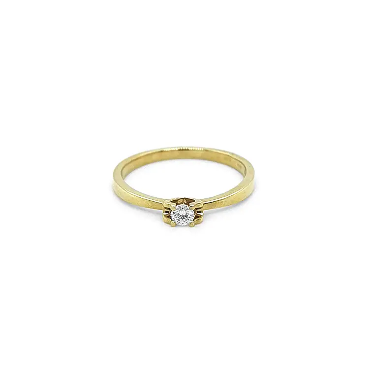 Gold Engagement Ring with Diamond