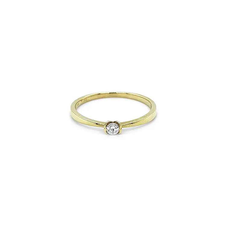 Gold Engagement Ring with Diamond