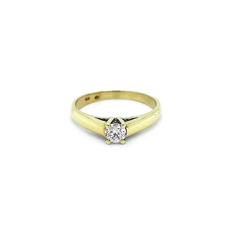 Gold Engagement Ring with Diamond