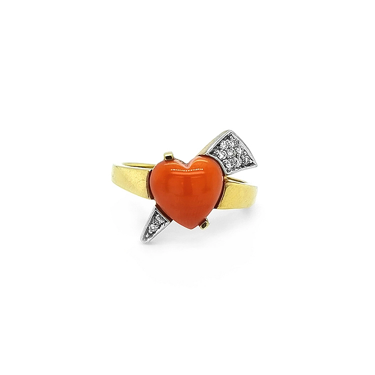 Gold Ring with Coral and Diamonds