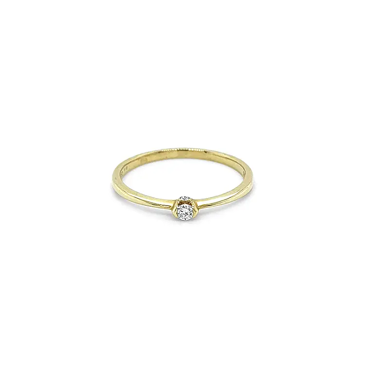 Gold Engagement Ring with Diamond